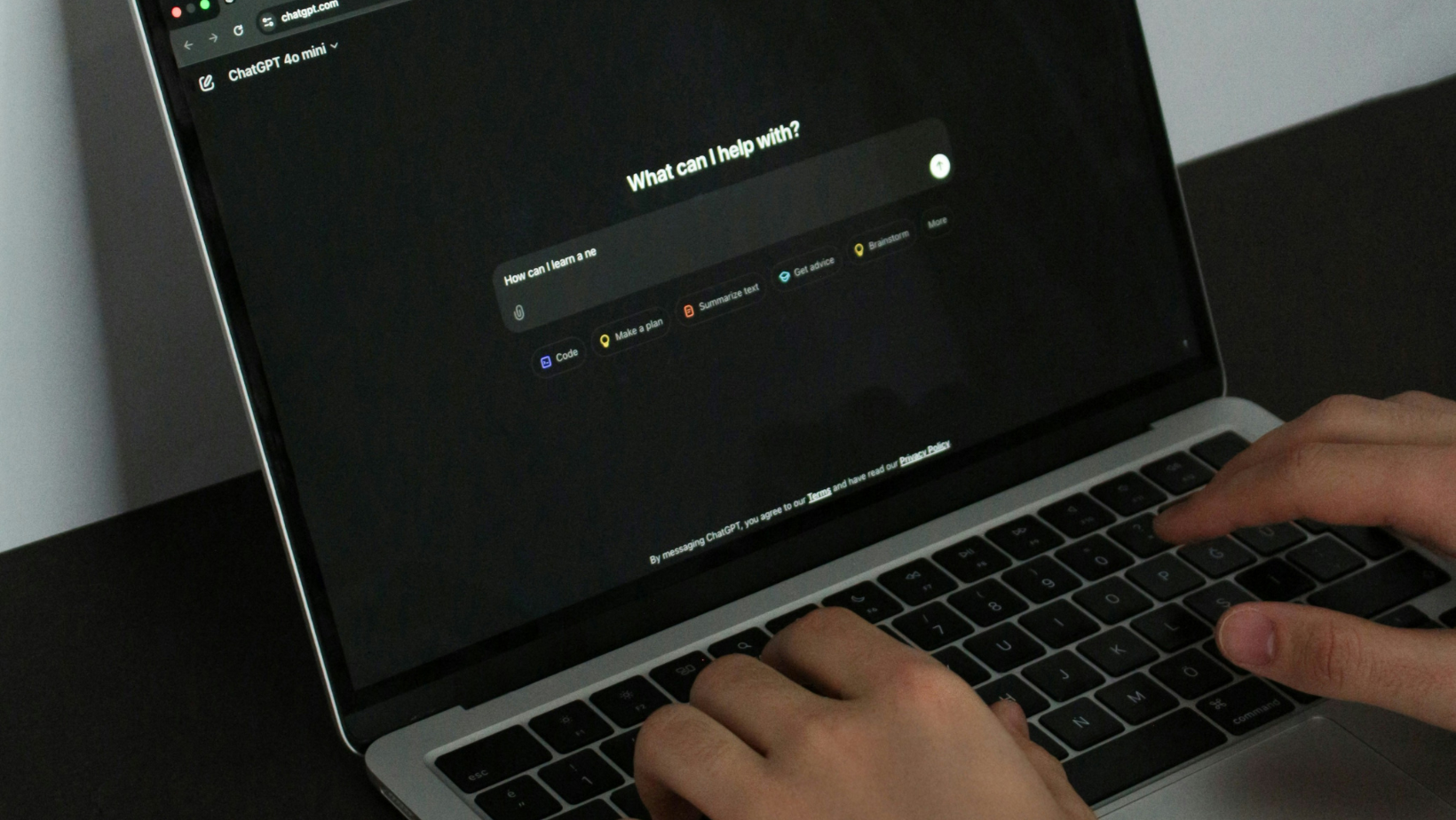 Copywriter-Approved Tips for Using AI in Copywriting (So You Don’t Sound Like Everyone Else)