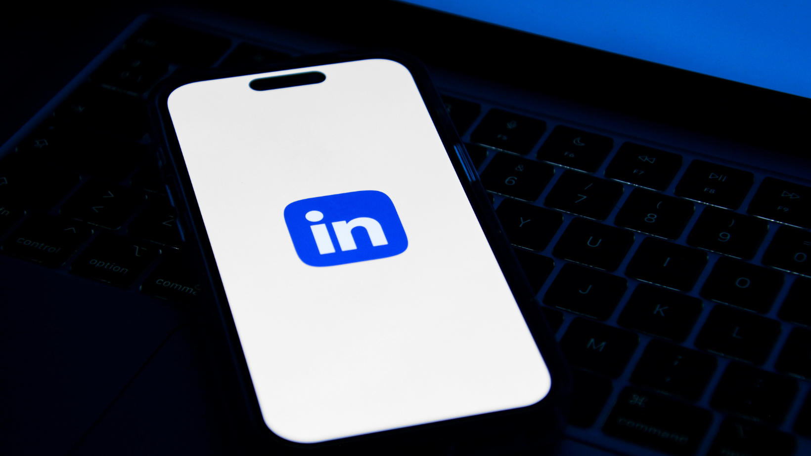 Crafting the Perfect LinkedIn Post: A Step-by-Step Framework